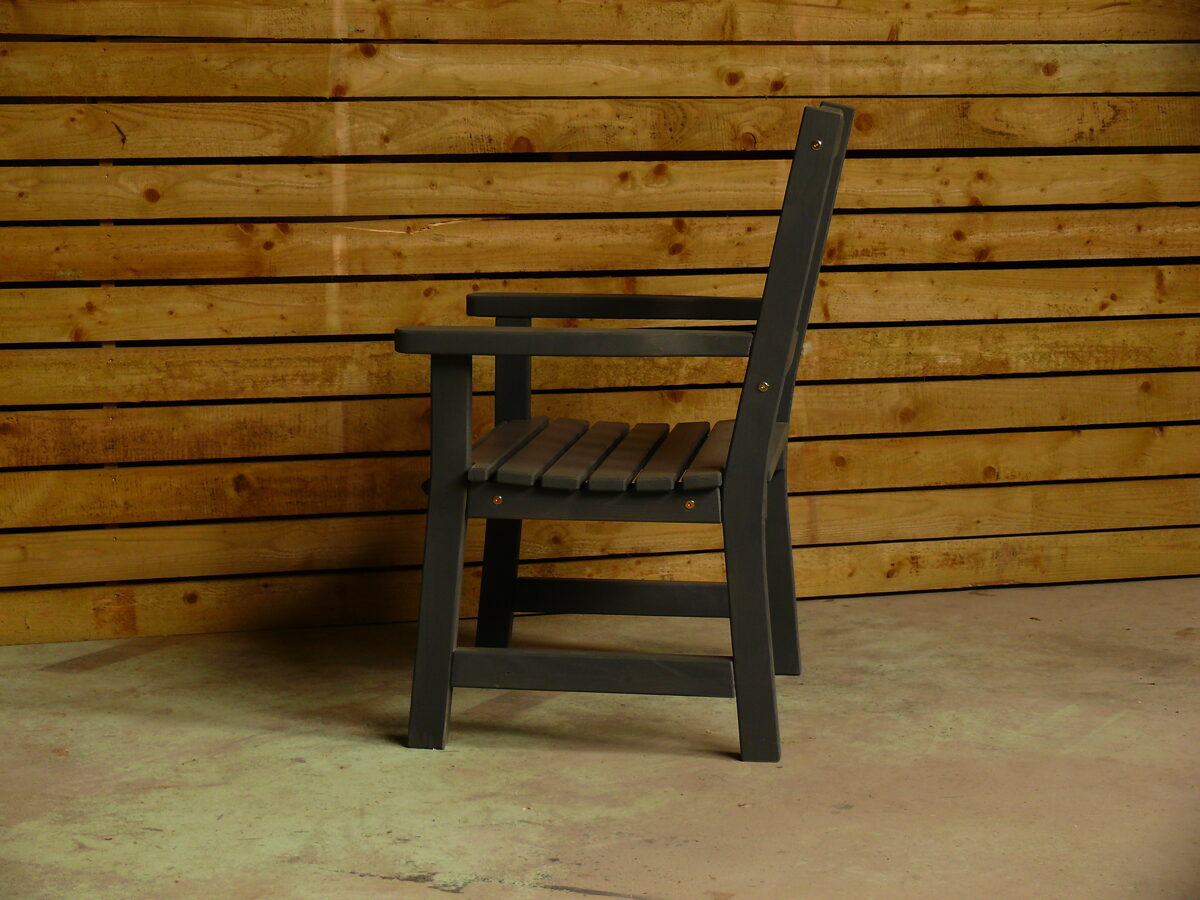 KRŪKLIS dārza krēsls tumši pelēkā krāsā (antracīts)